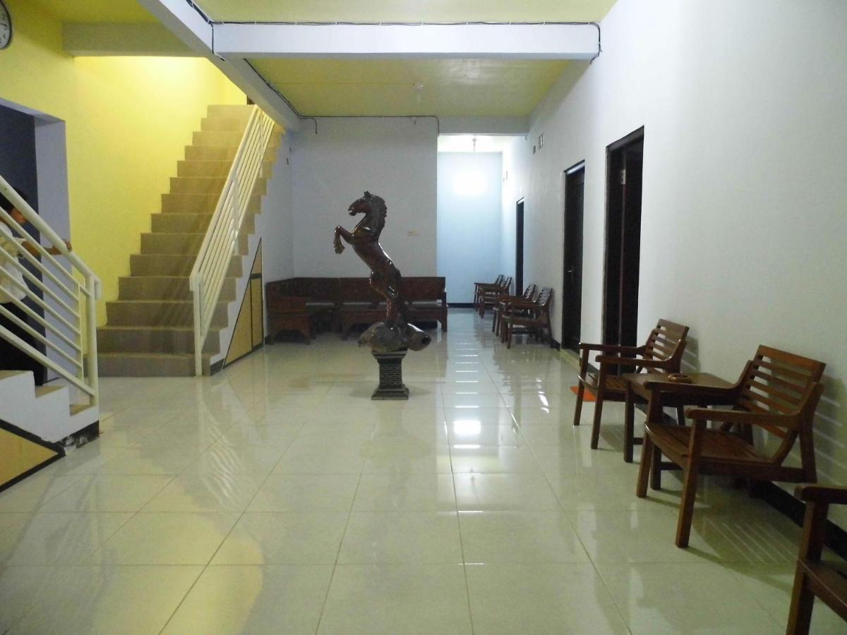 Hotel Ilhami ブリタール エクステリア 写真